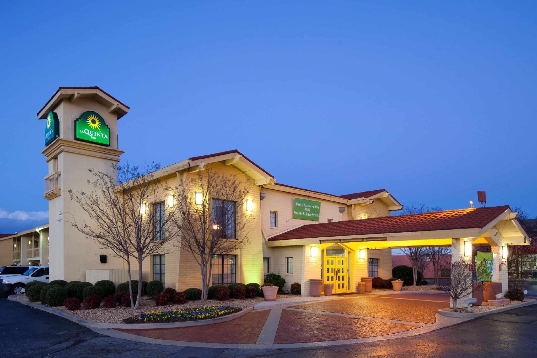 La Quinta Inn By Wyndham Huntsville Research Park Екстер'єр фото