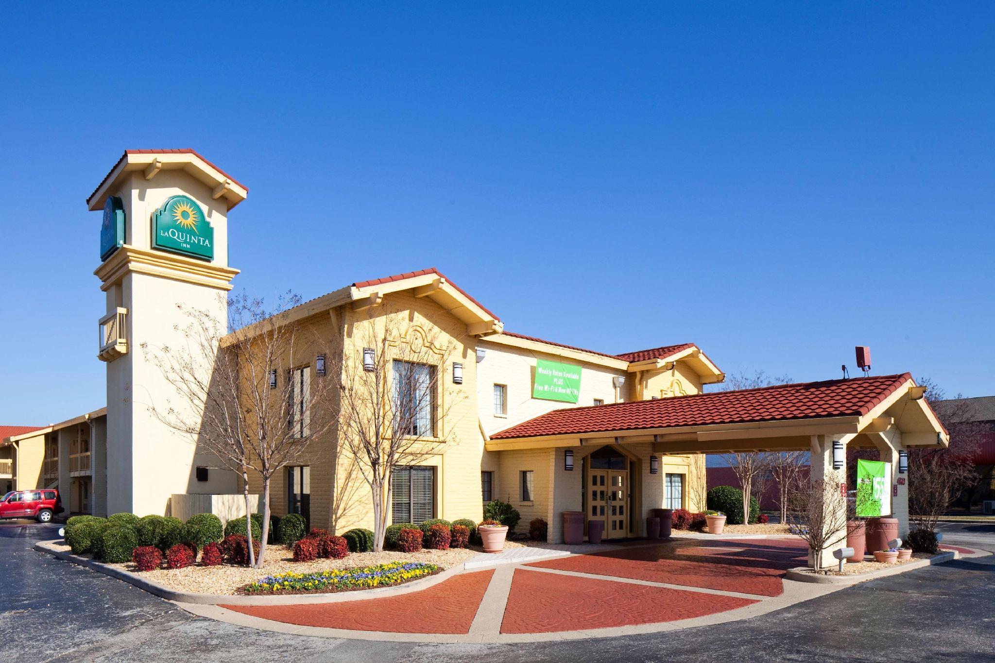 La Quinta Inn By Wyndham Huntsville Research Park Екстер'єр фото
